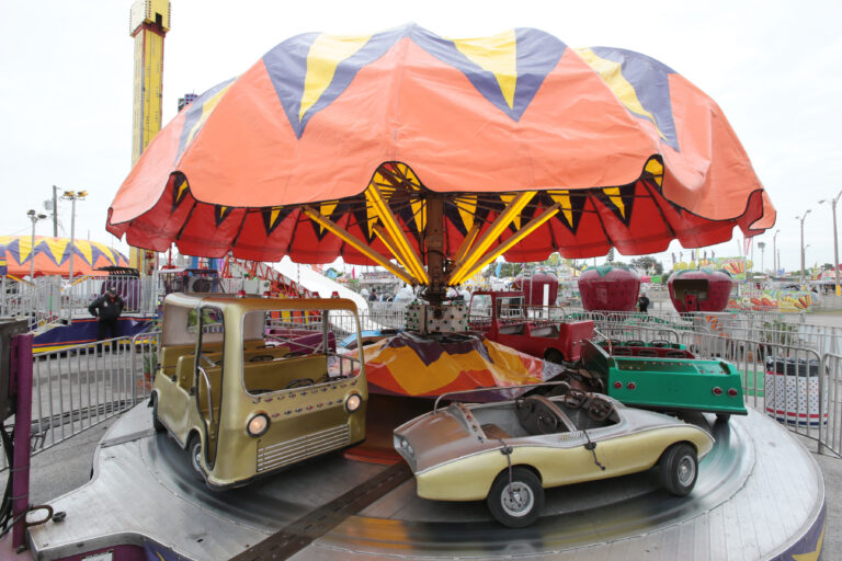 Plant City Strawberry festival photos of rides and select Belle City amusements